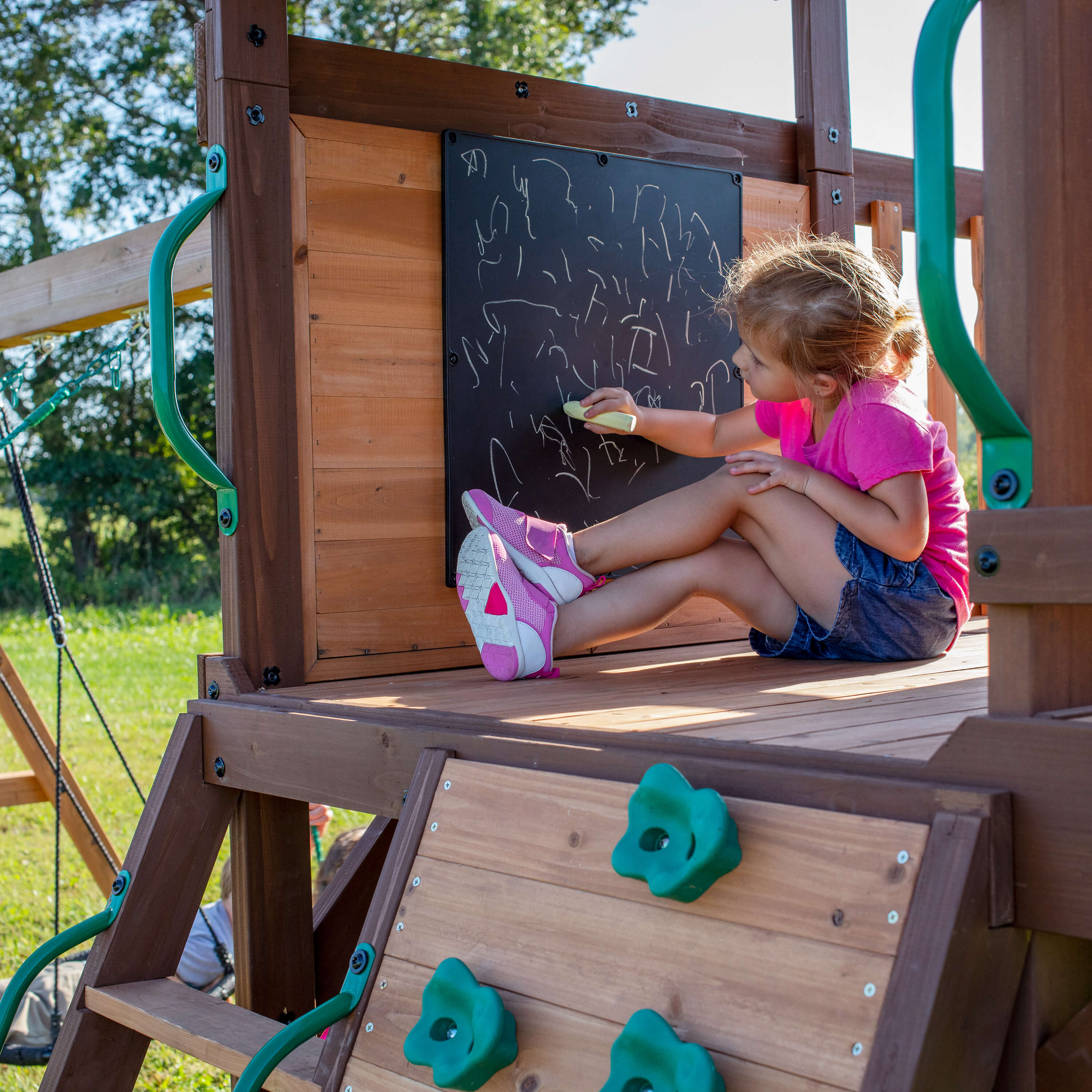 Backyard Discovery Cedar Cove Climbing Frame