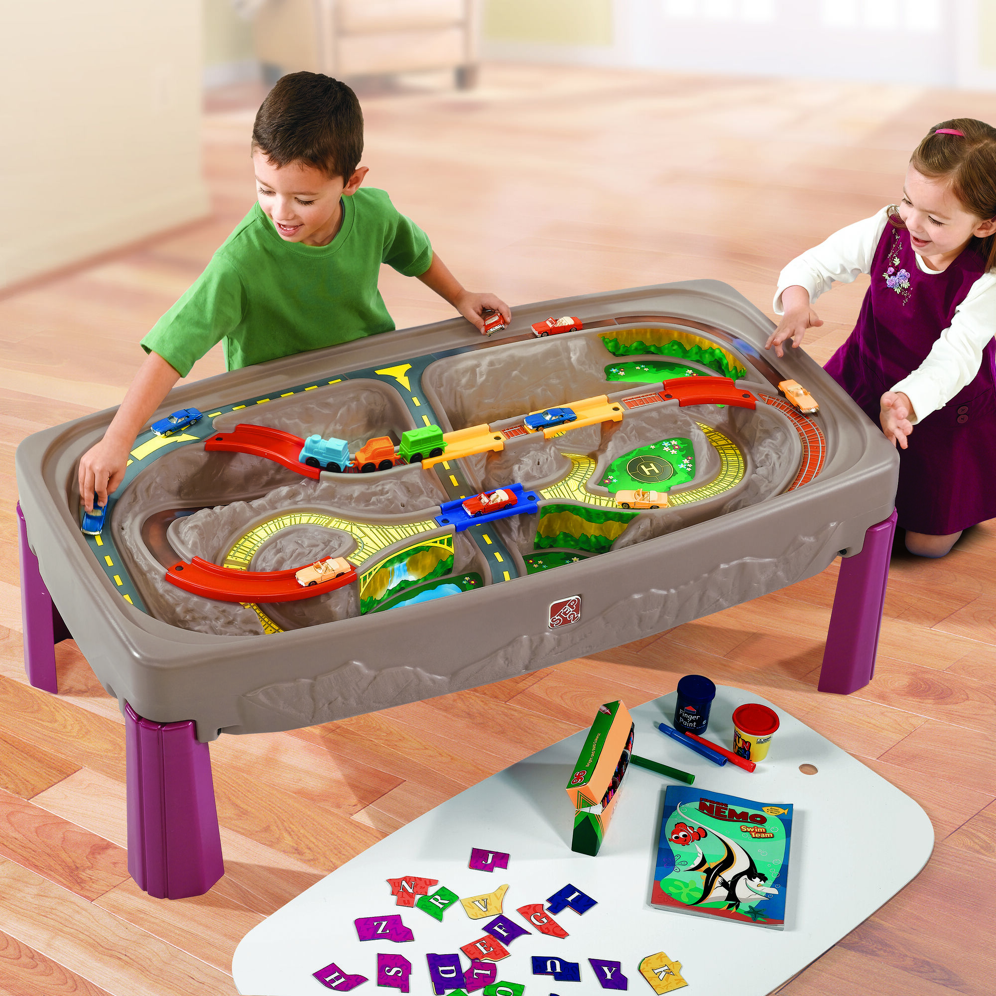 Step2 Deluxe Canyon Road Train & Track Table