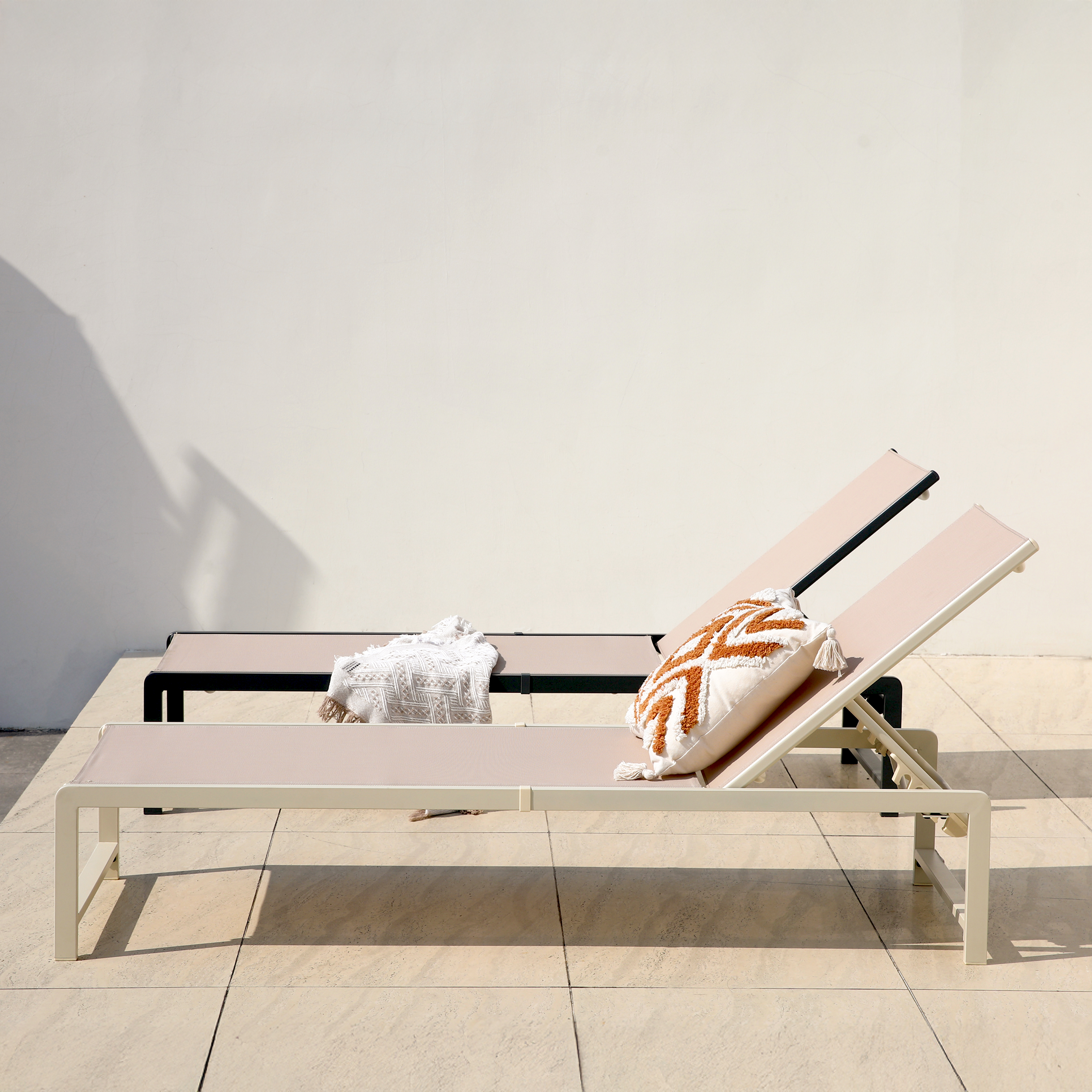 AXI Zane Sunbed Anthracite/Brown