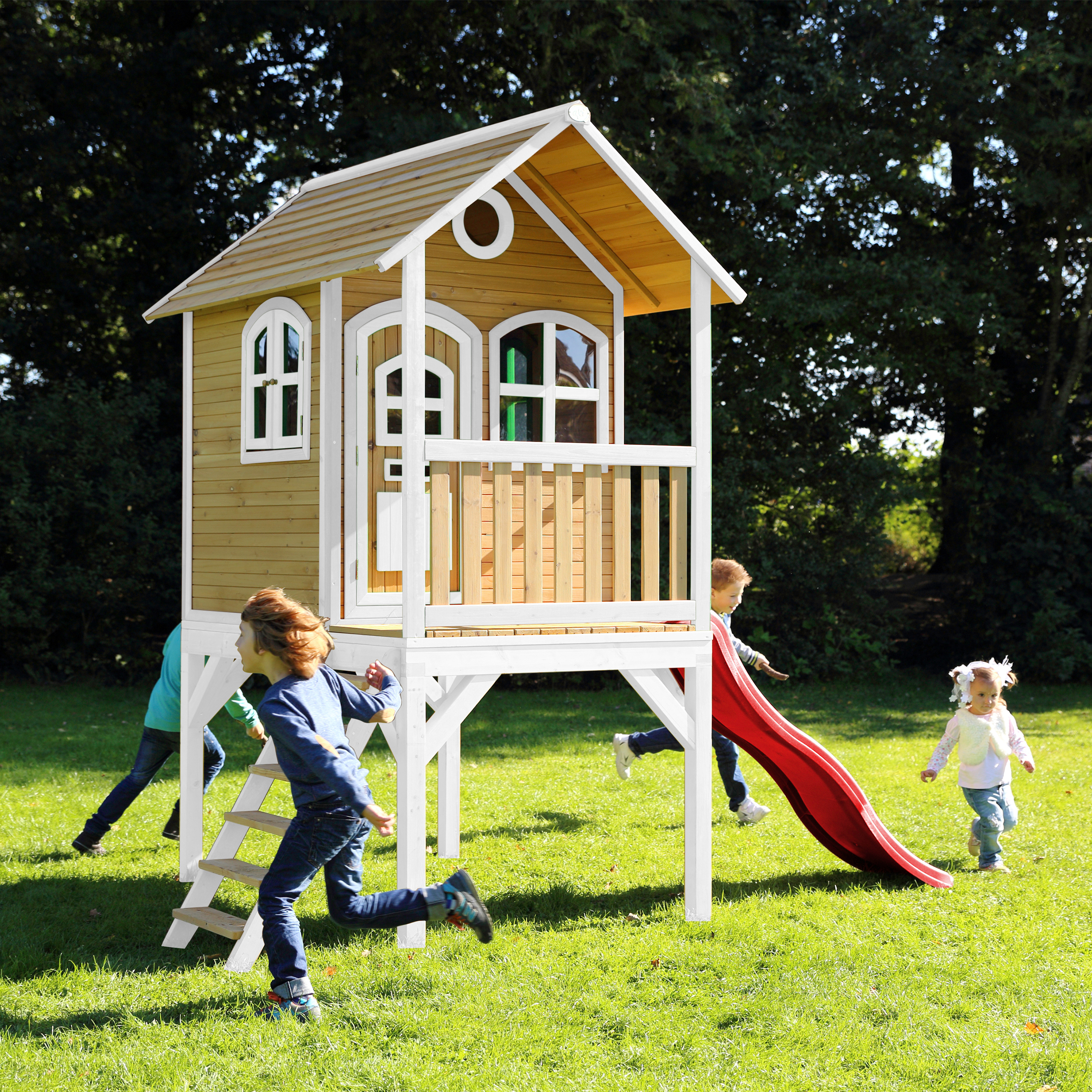 AXI Laura Playhouse Brown/White - Red Slide
